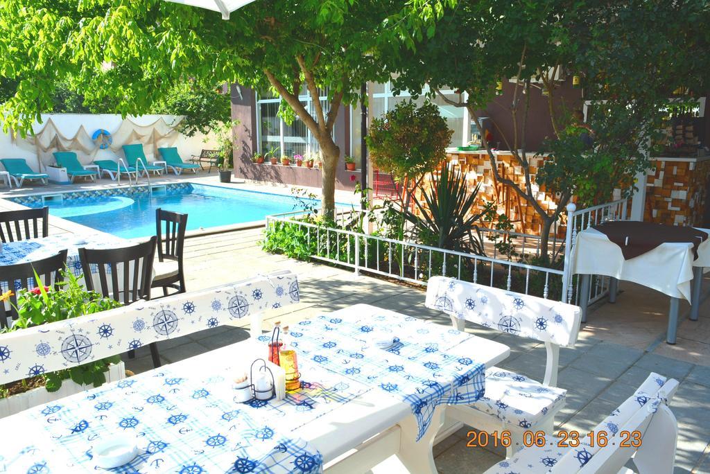 Hotel Prestige House Slantschew brjag Exterior foto